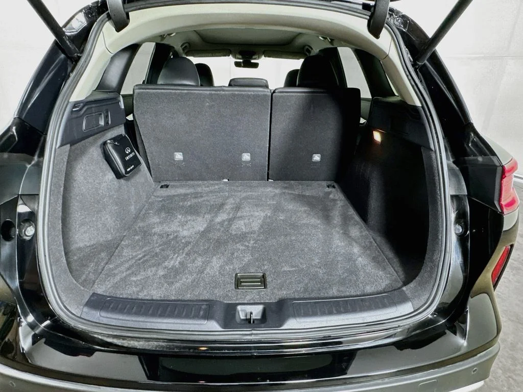 Certified Used 2023 Black INFINITI LUXE image 35
