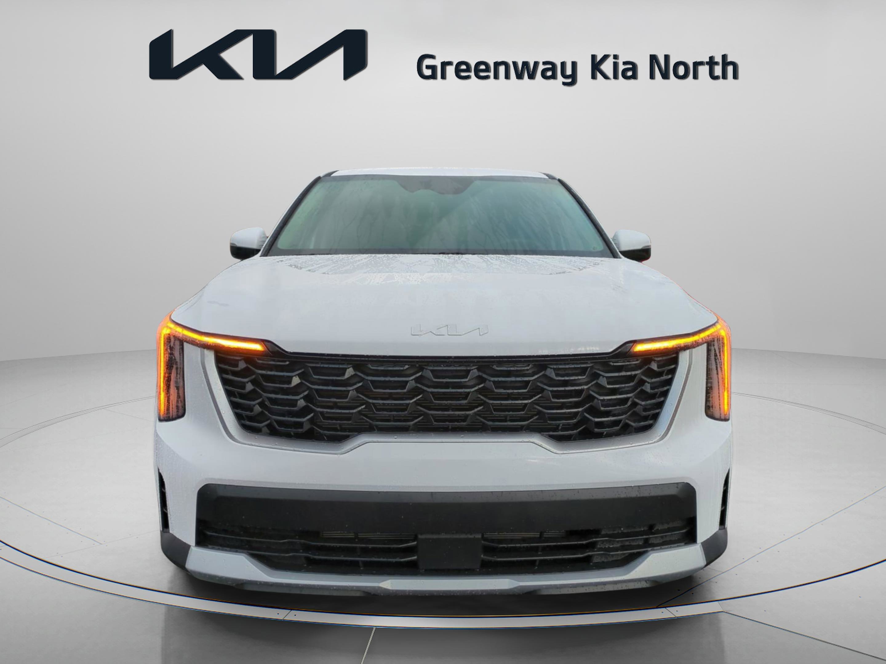 New 2026 Glacial White Pearl Kia LX image 3