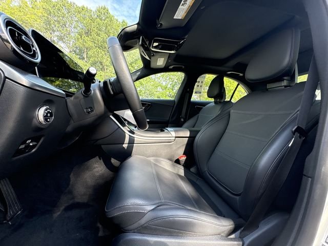 Used 2025  Mercedes-Benz C 300 image 11