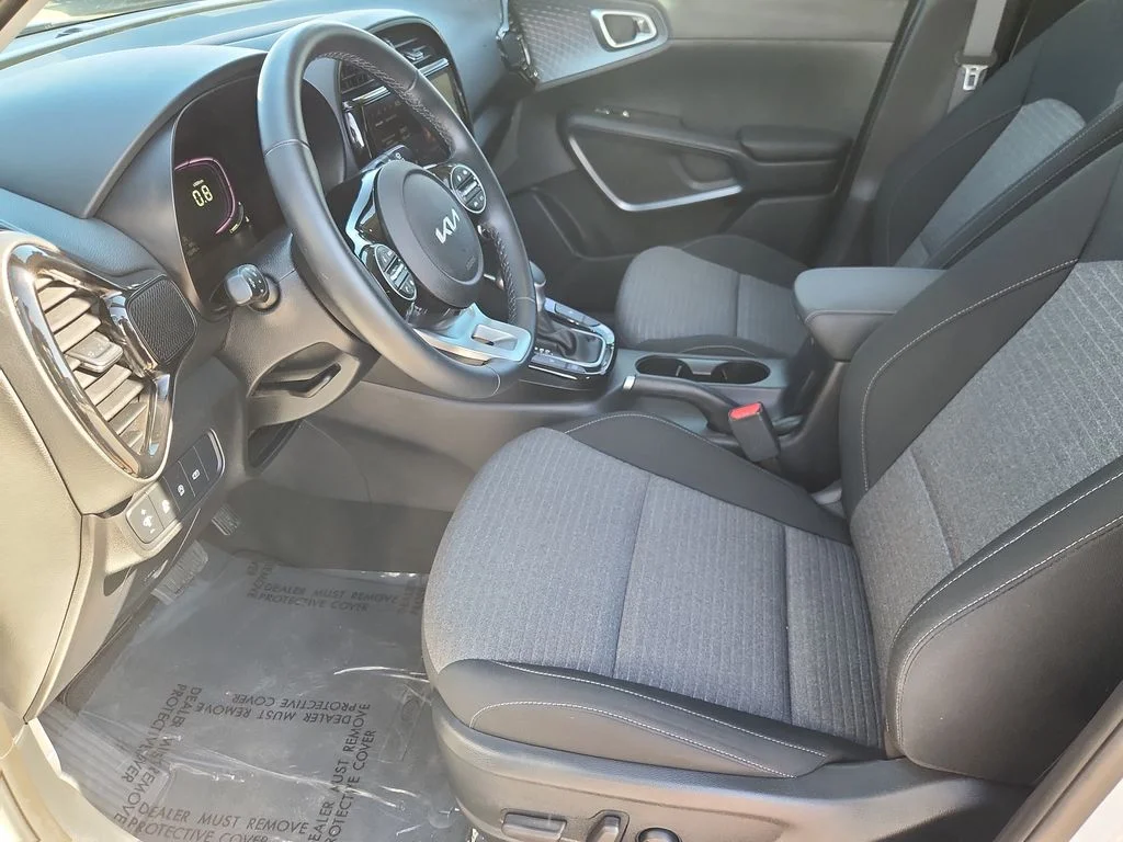 Used 2025 White Kia EX image 7