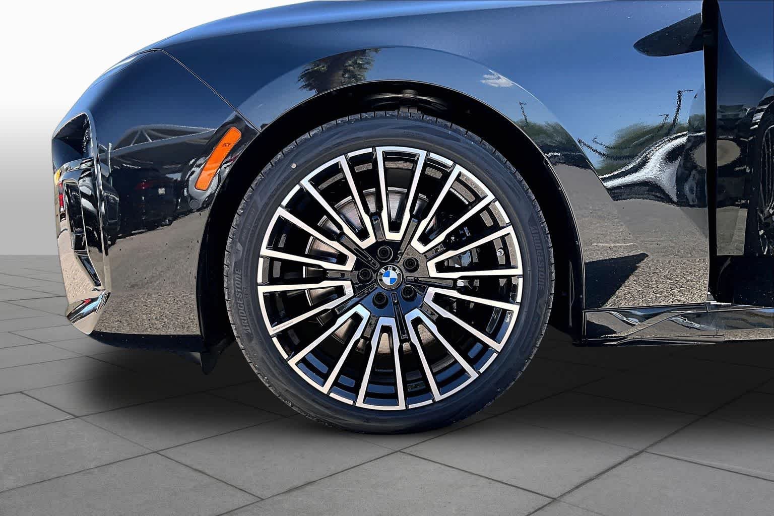 New 2026 Black Sapphire Metallic BMW 740i image 11