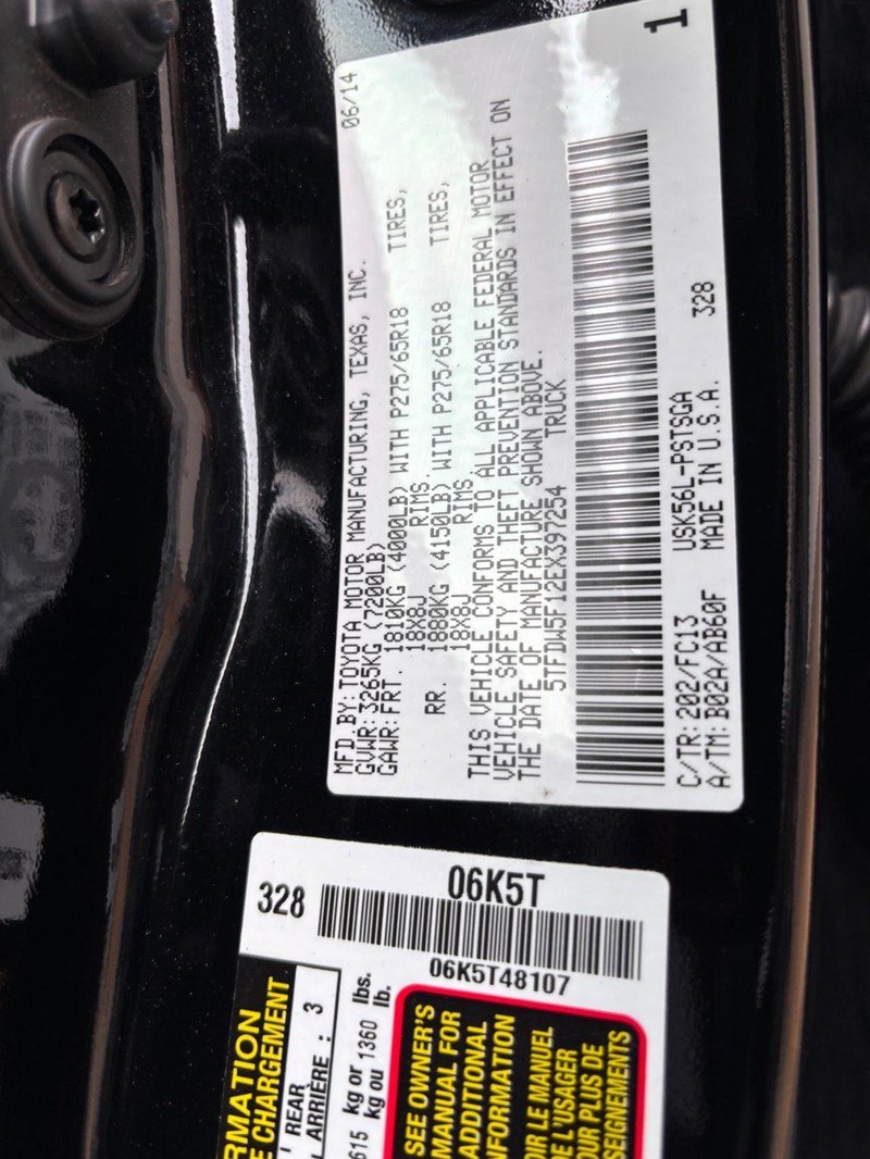 Used 2014 Black Toyota CrewMax 5.7L FFV V8 6-Spd AT SR5 (Natl) image 21