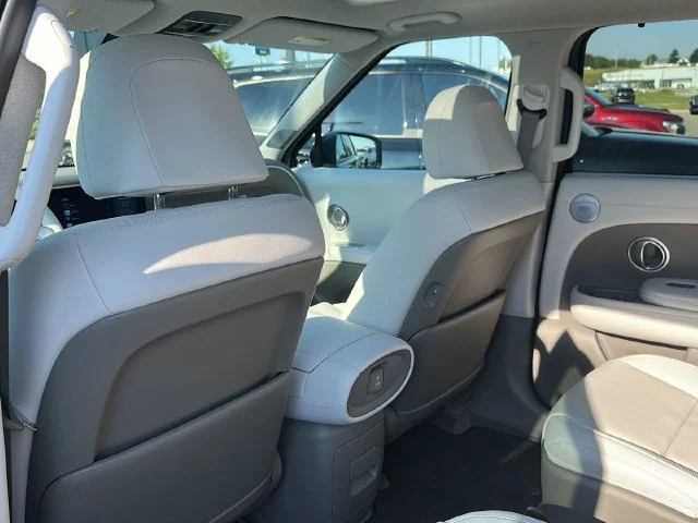 New 2027 Blue Hyundai Limited image 33
