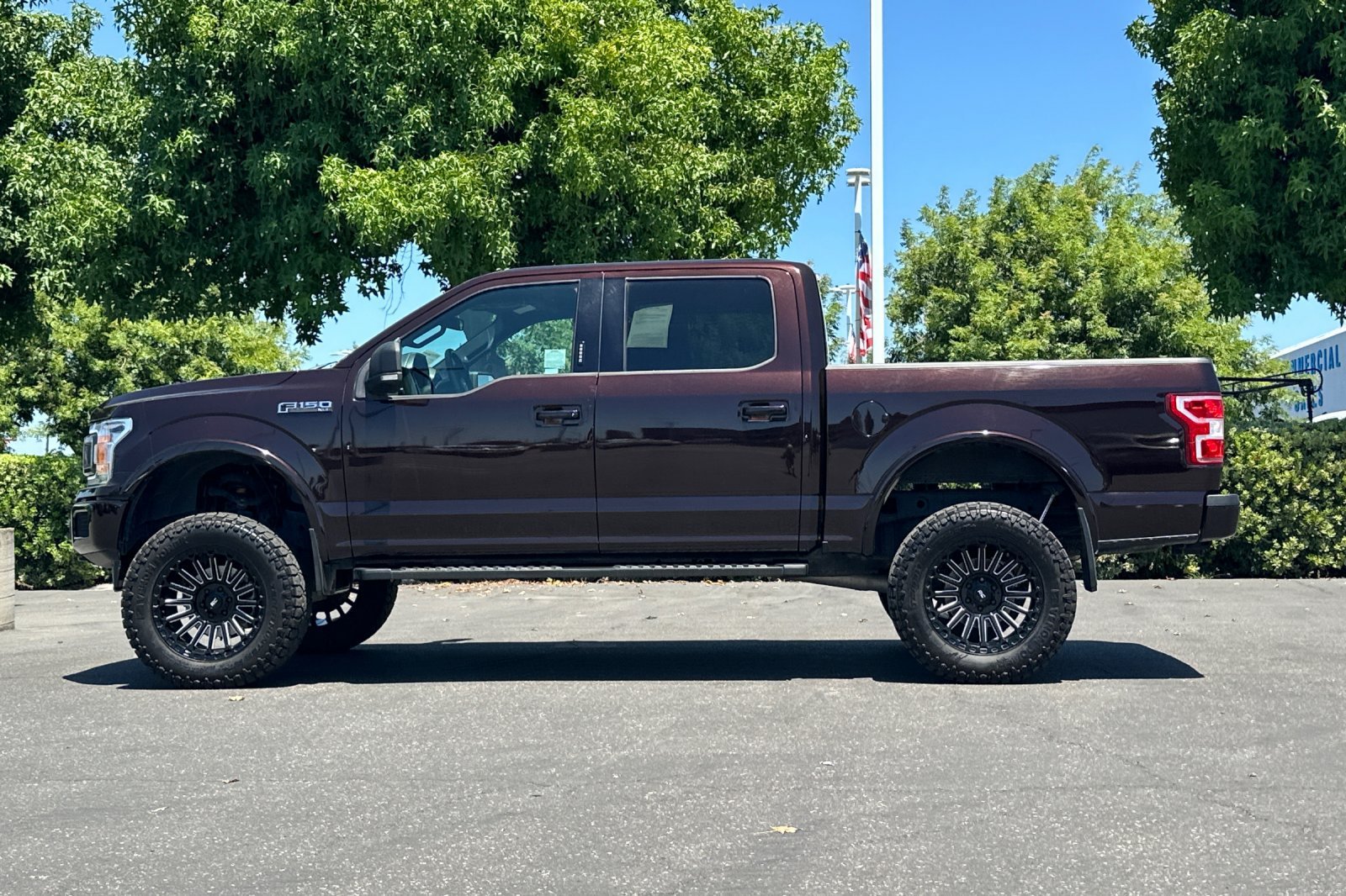 Used 2019 Maroon Ford  image 7