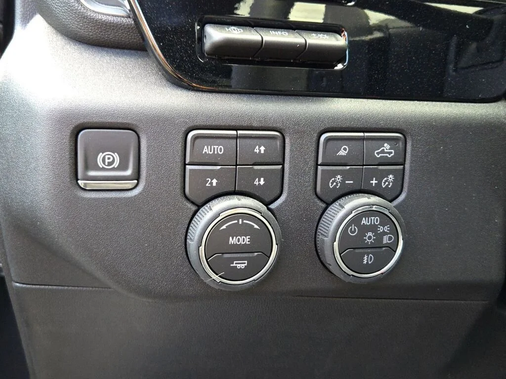 2026 Chevrolet Silverado 1500 LTZ - Photo 28