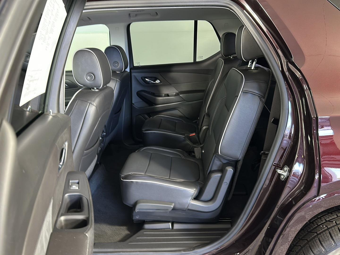 Used 2021 Black Cherry Metallic Chevrolet High Country image 21