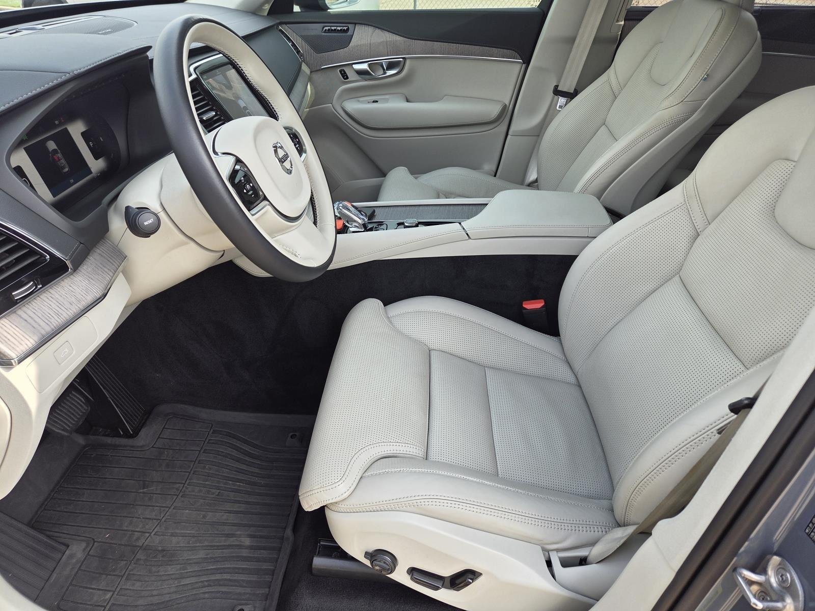 Certified Used 2023 Thunder Grey Metallic Volvo Ultimate image 35