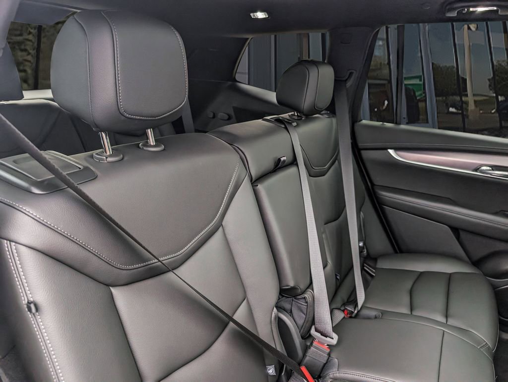2025 Cadillac XT6 Luxury - Photo 22
