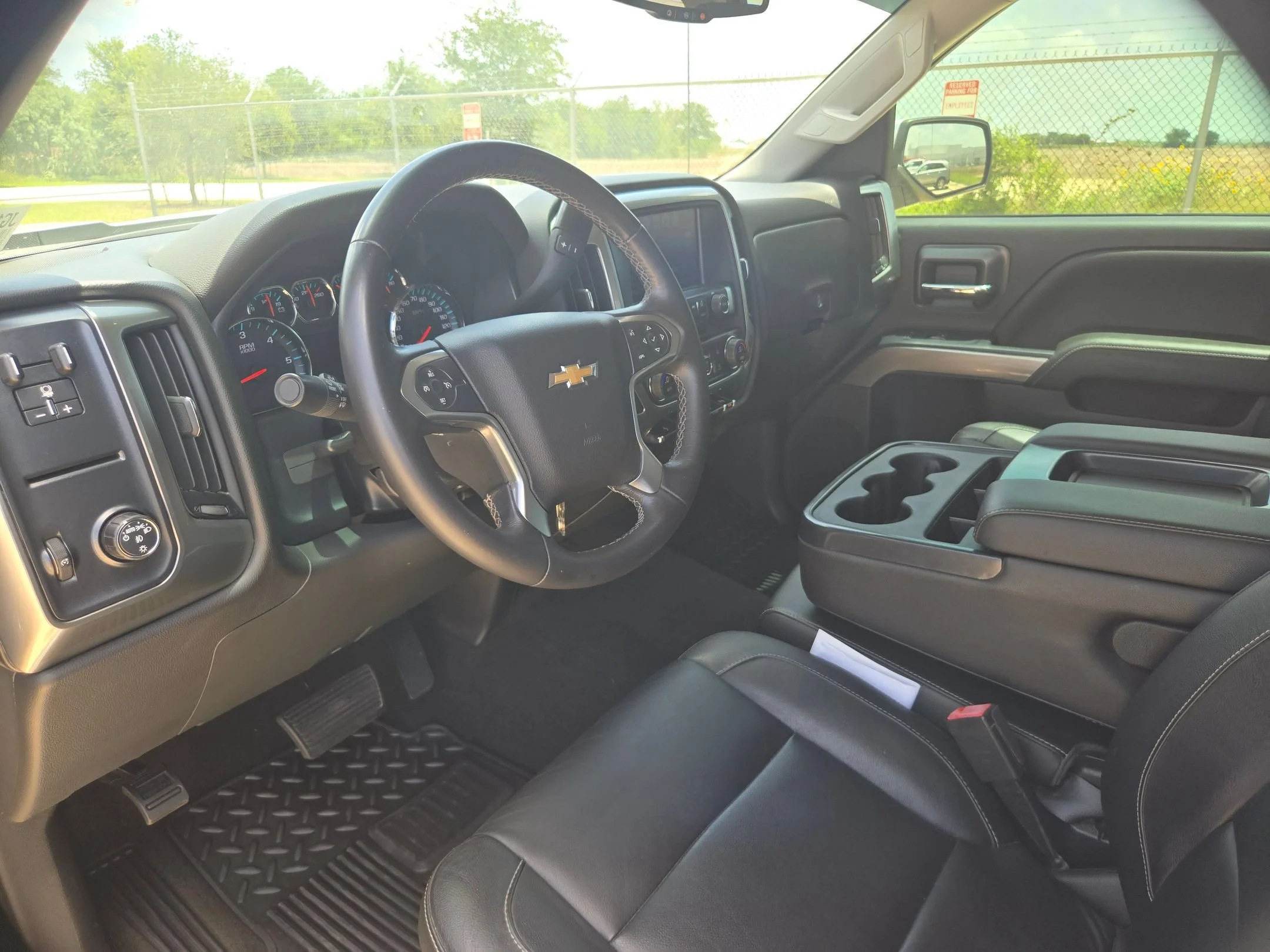 Used 2018 Silver Chevrolet LT image 11