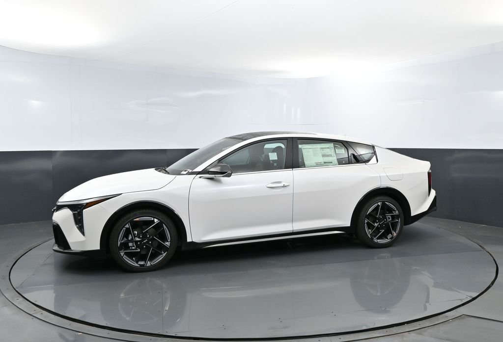 New 2026 Snow White Pearl Kia GT-Line image 24