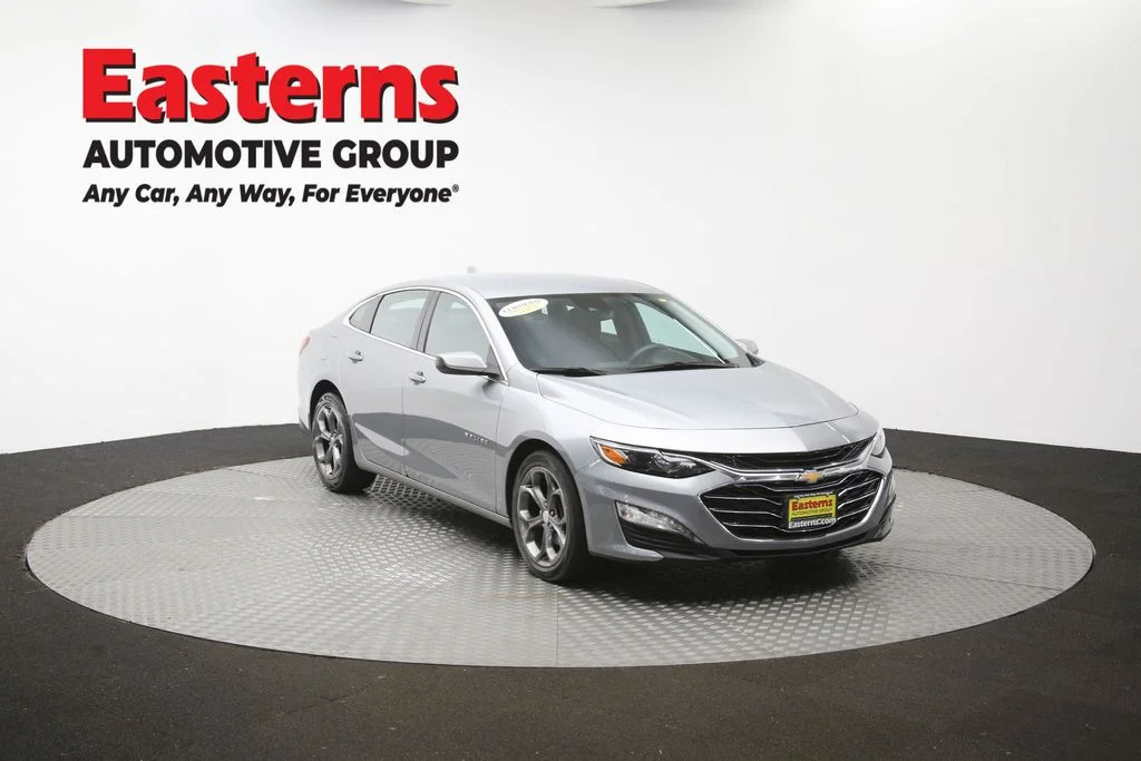 Used 2023 Gray Chevrolet LT image 50