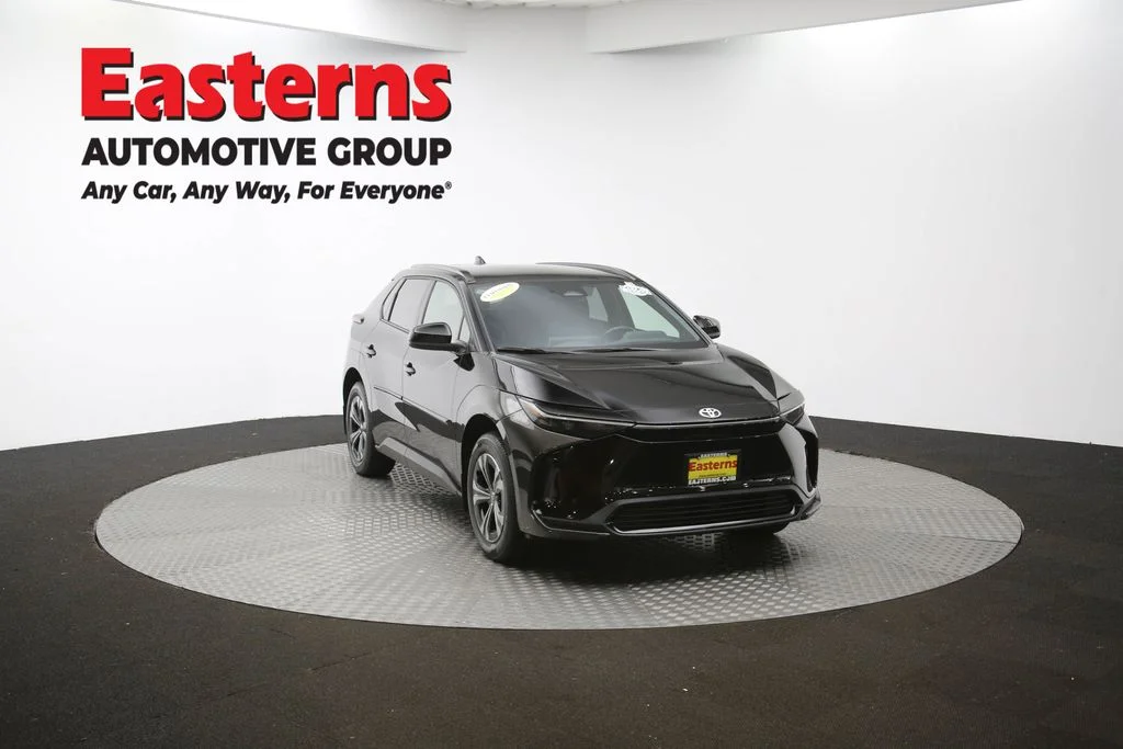 Used 2023 Black Toyota XLE image 47
