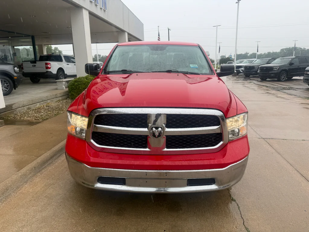 Used 2016 Flame Red Clearcoat Ram SLT image 6