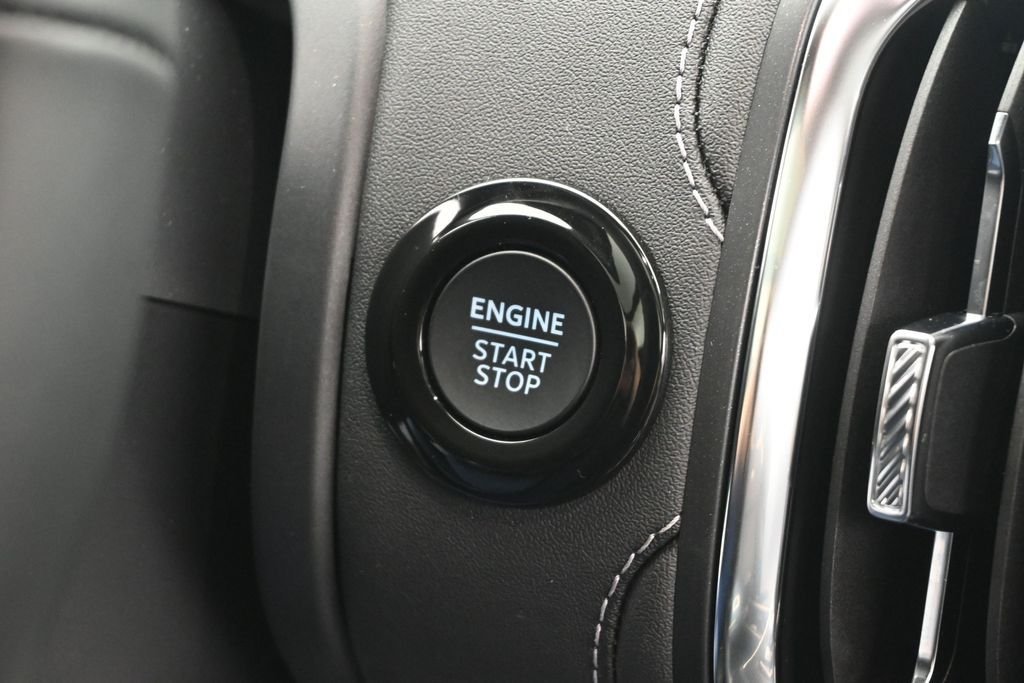 New 2026 Glacier Gray Metallic Tri-Coat Ford Platinum image 13