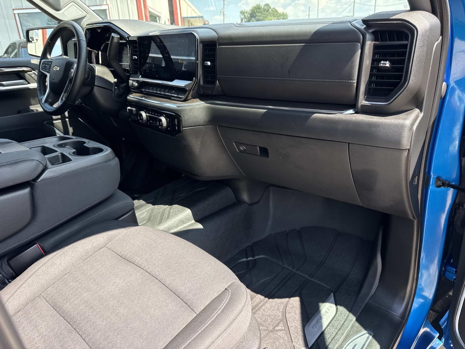 Used 2023 Glacier Blue Metallic Chevrolet LT image 12