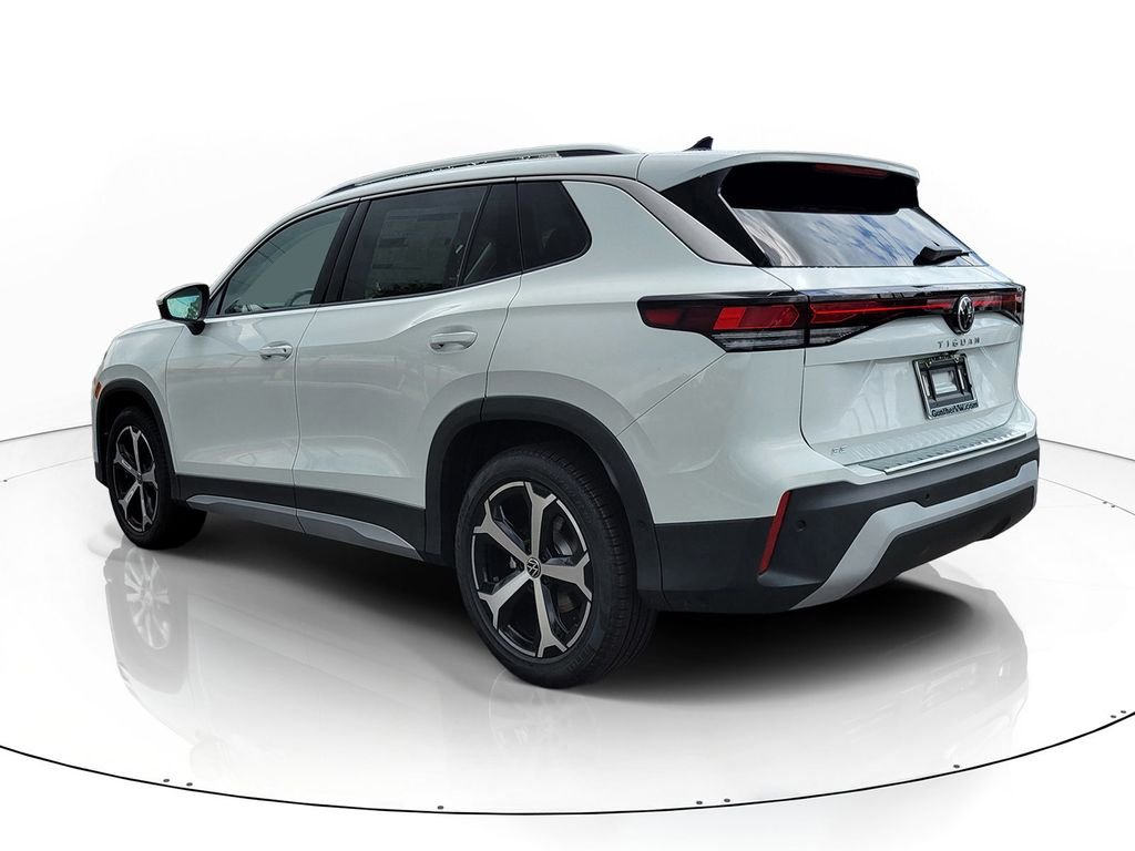 New 2026 White/off-white Volkswagen 2.0T SE image 3