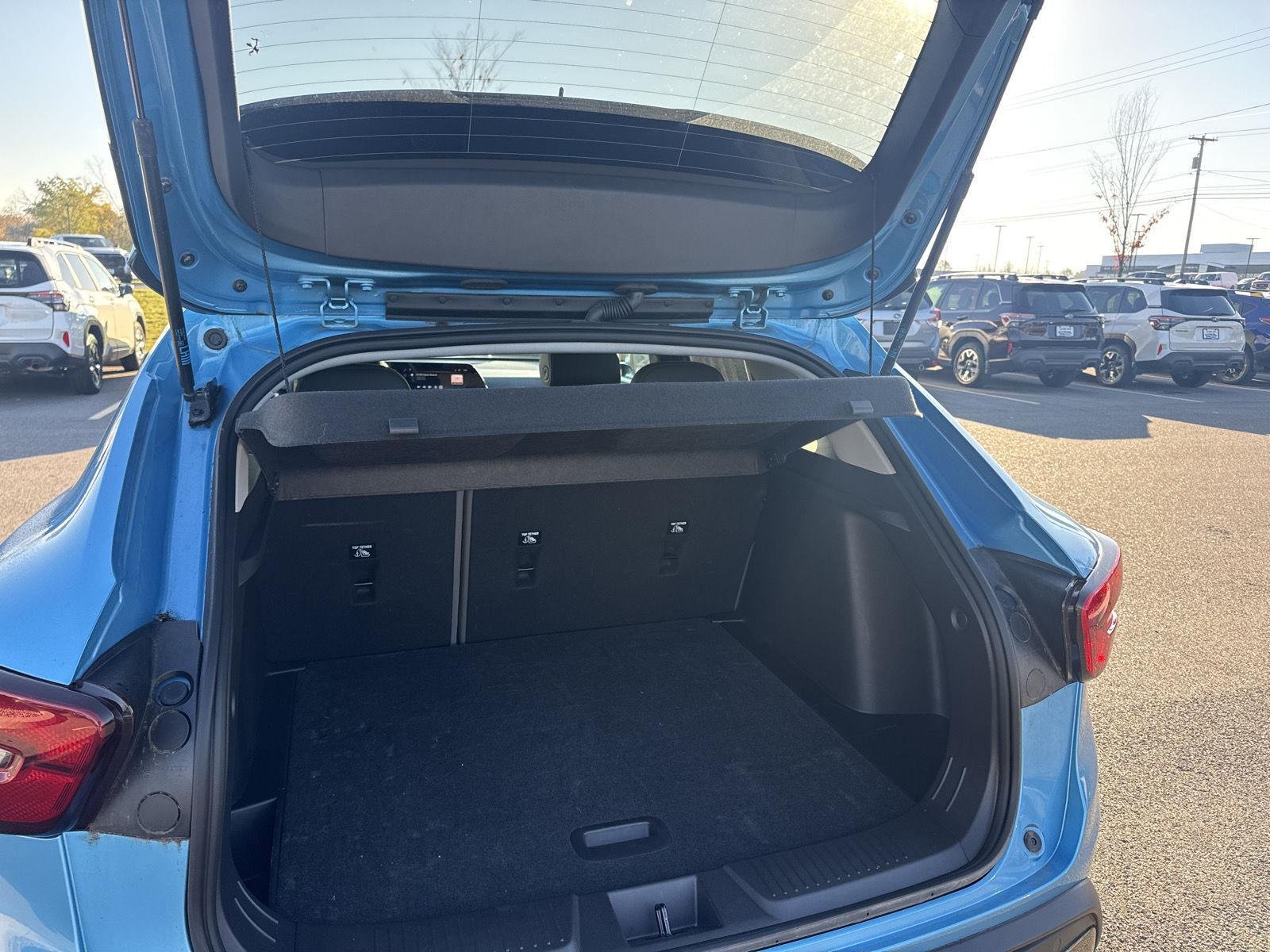 Used 2025  Chevrolet  image 9