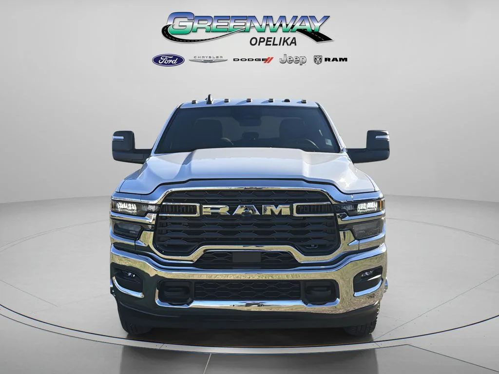 New 2026 Bright White Clear-Coat Exterior Paint RAM Tradesman image 2
