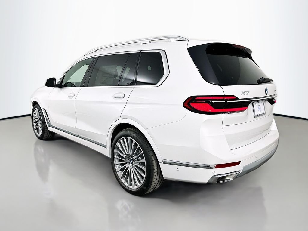 Used 2026 Mineral White Metallic BMW xDrive40i image 7