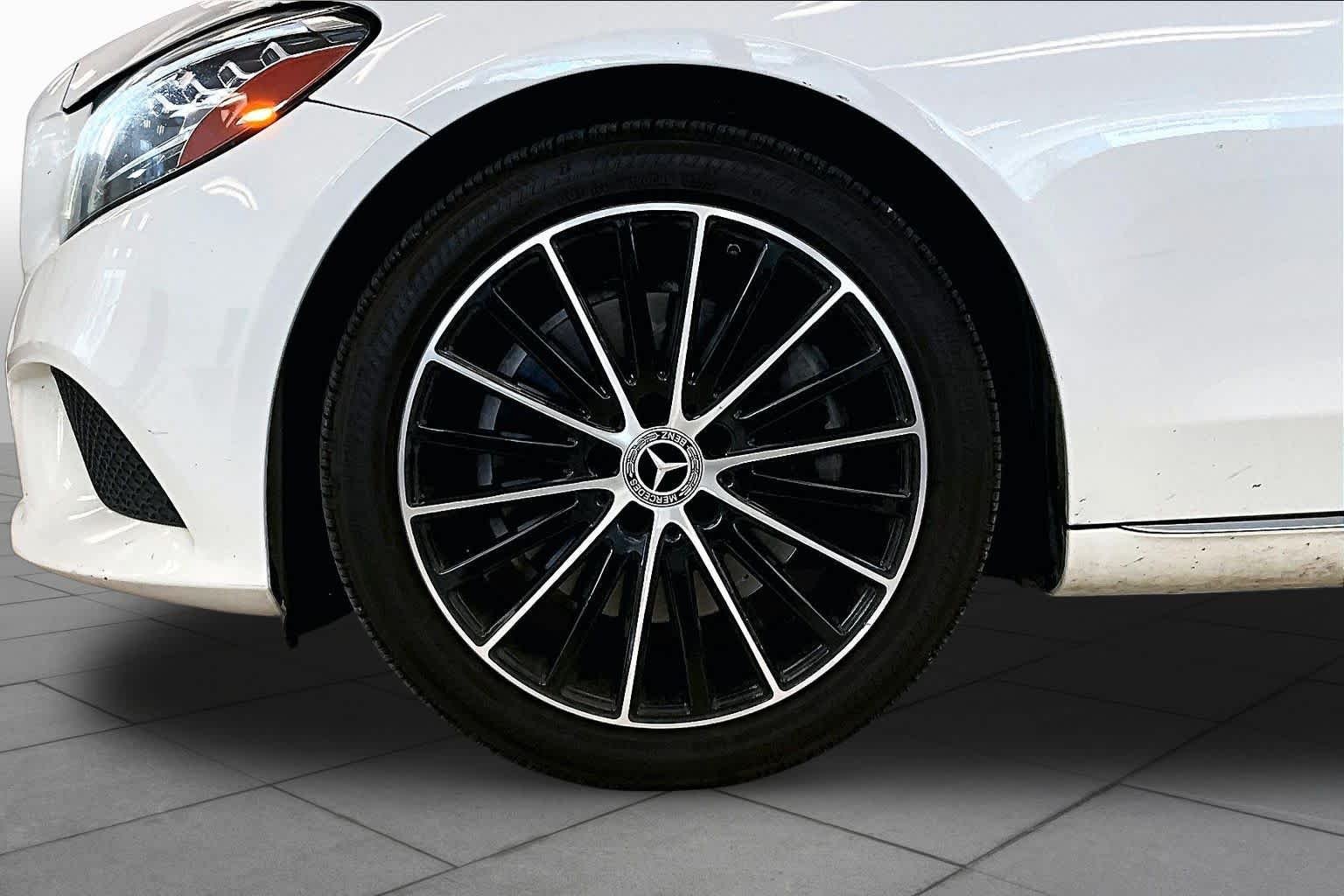 Used 2019 Polar White Mercedes-Benz C 300 image 9
