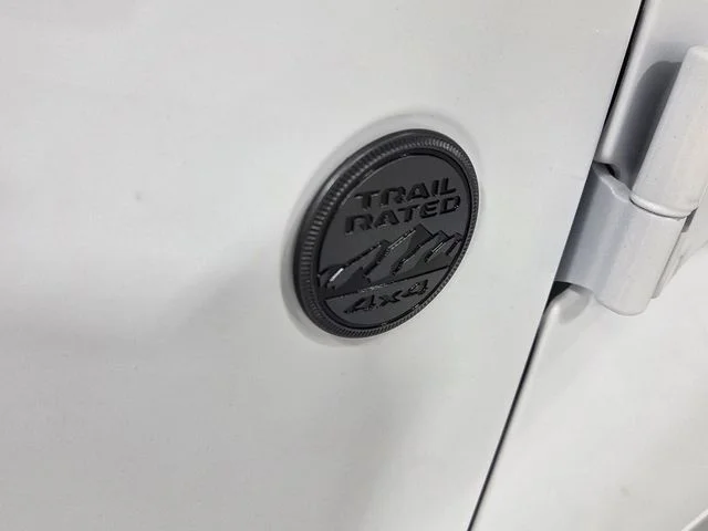 New 2026 Bright White Clear-Coat Exterior Paint Jeep Sport image 16