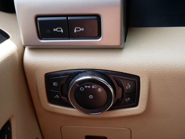 Used 2017 Gold Ford Lariat image 26