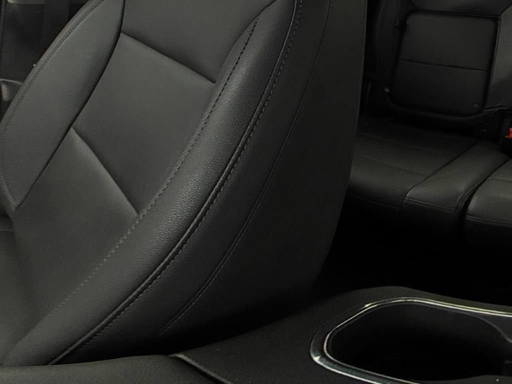 2023 Chevrolet Silverado 1500 LTZ - Photo 12