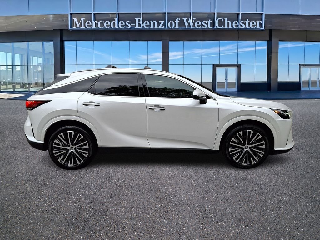 Used 2024 White Lexus 350 Premium Plus image 7