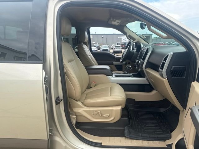 Used 2018 Gold Ford Lariat image 18