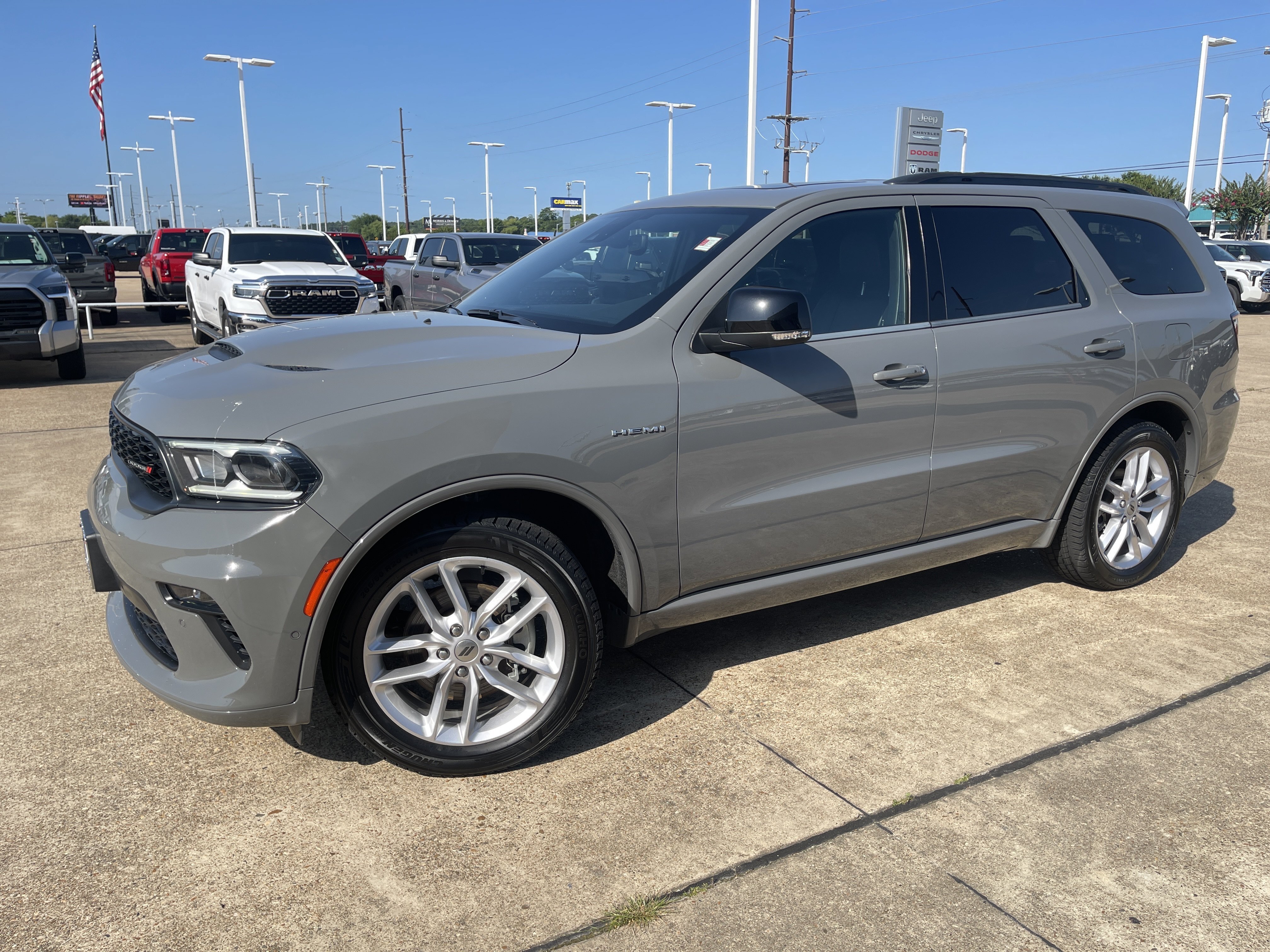 Used 2023 Destroyer Gray Clearcoat Dodge R/T Plus image 1