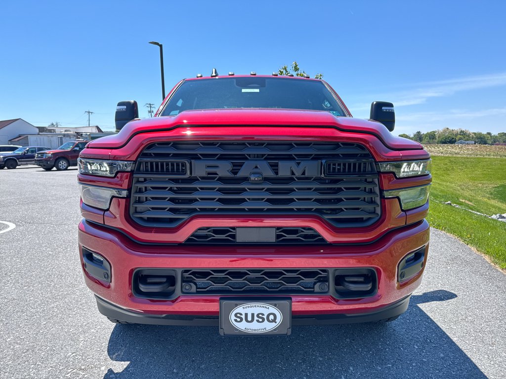 New 2026 Molten Red Pearl-Coat Exterior Paint RAM Big Horn image 2
