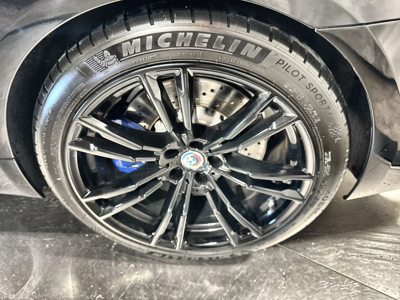 2022 BMW M5 Base - Photo 15