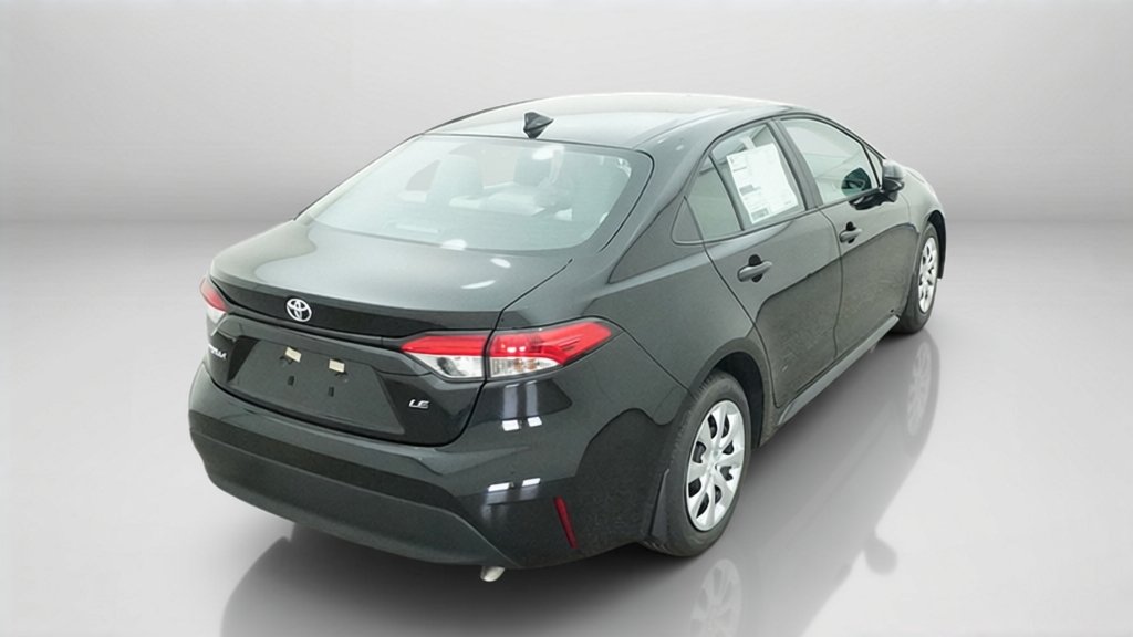 New 2027 Inked Toyota LE image 11