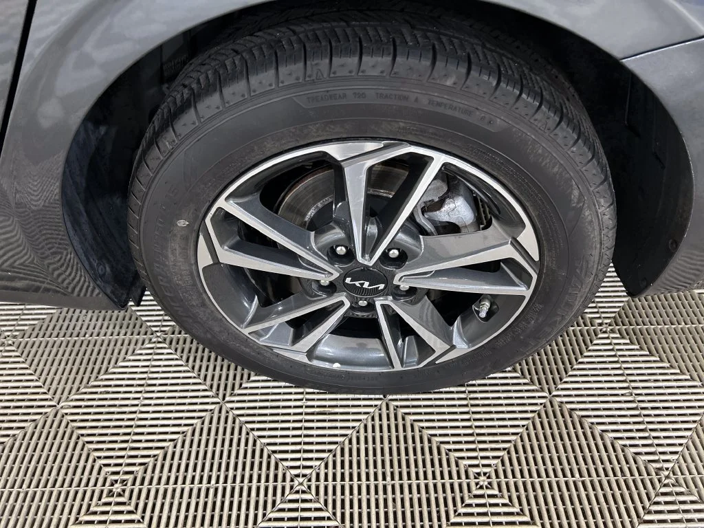 Used 2023 Gray Kia LXS image 10