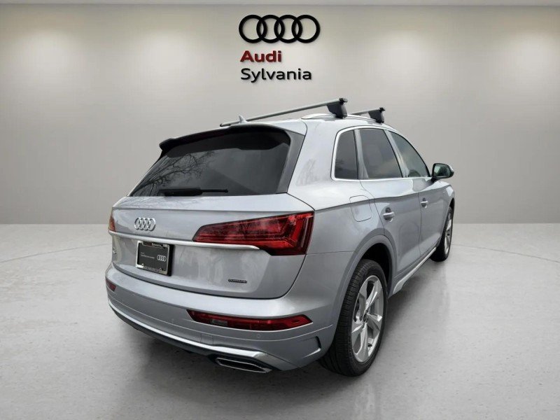 Certified Used 2025 Florett Silver Metallic Audi S line Premium Plus image 7