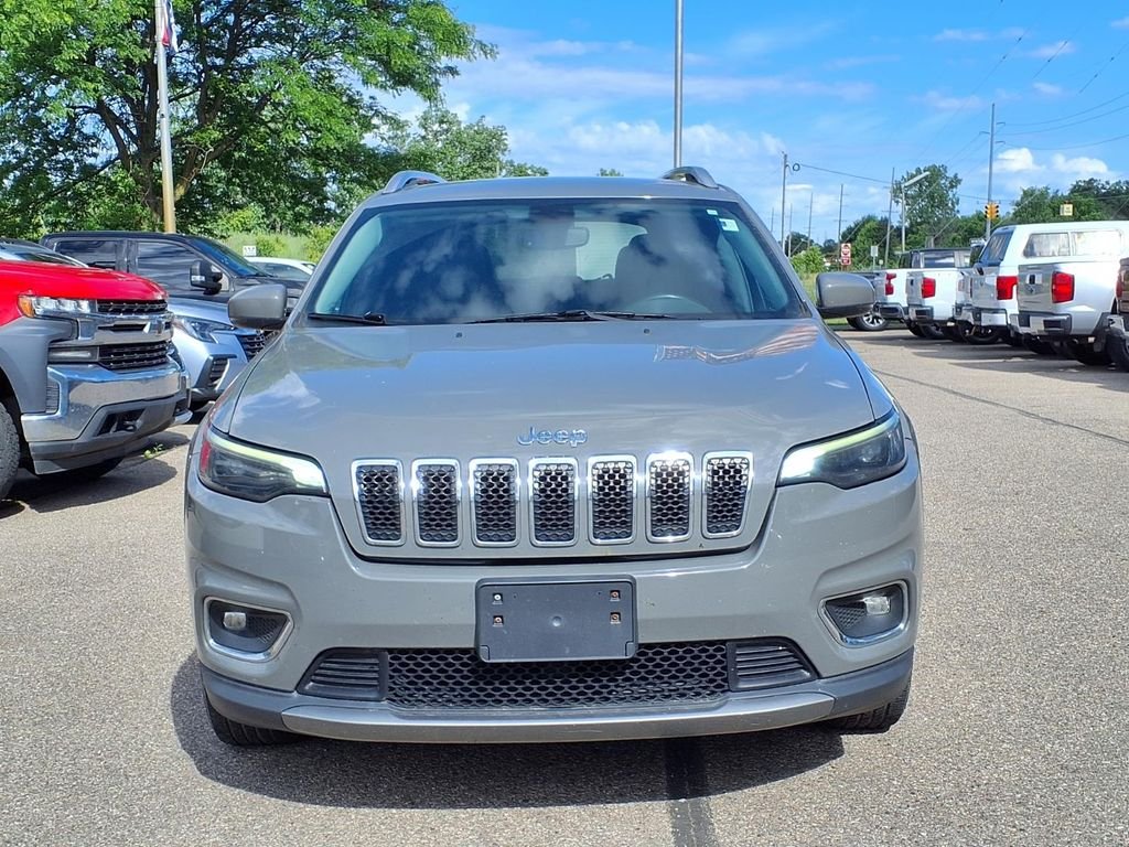 Used 2020 Gray Jeep Limited image 2
