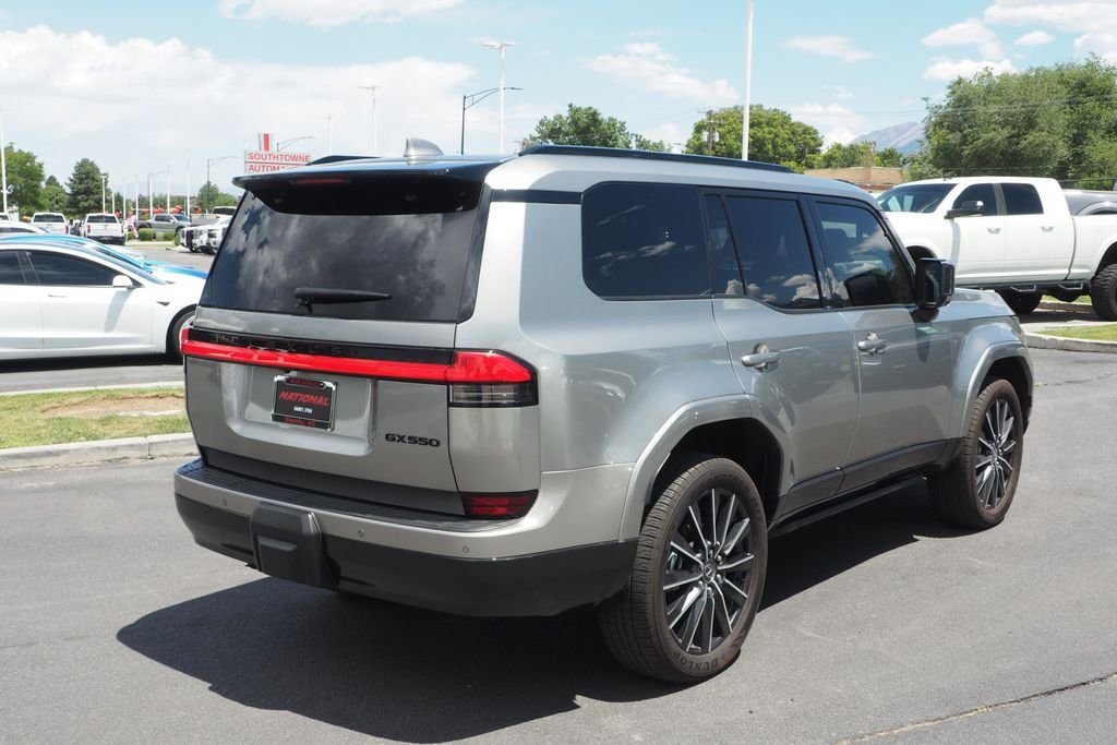Used 2025 Silver Lexus 550 Luxury+ image 7
