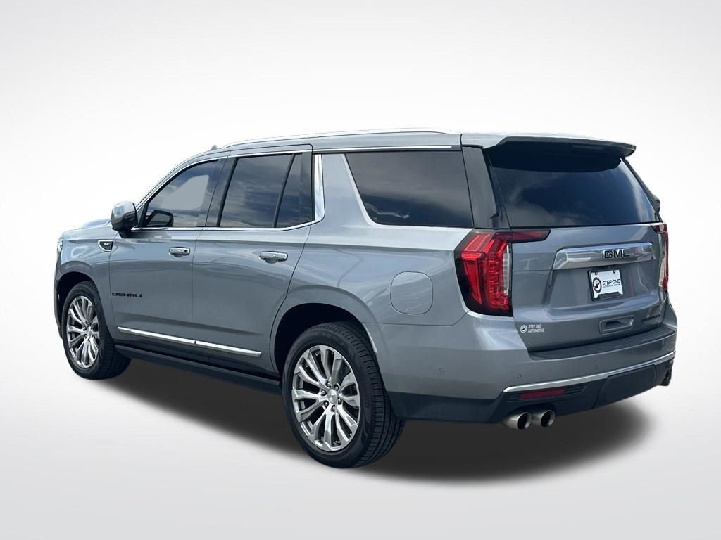 Used 2023 Silver GMC Denali image 5