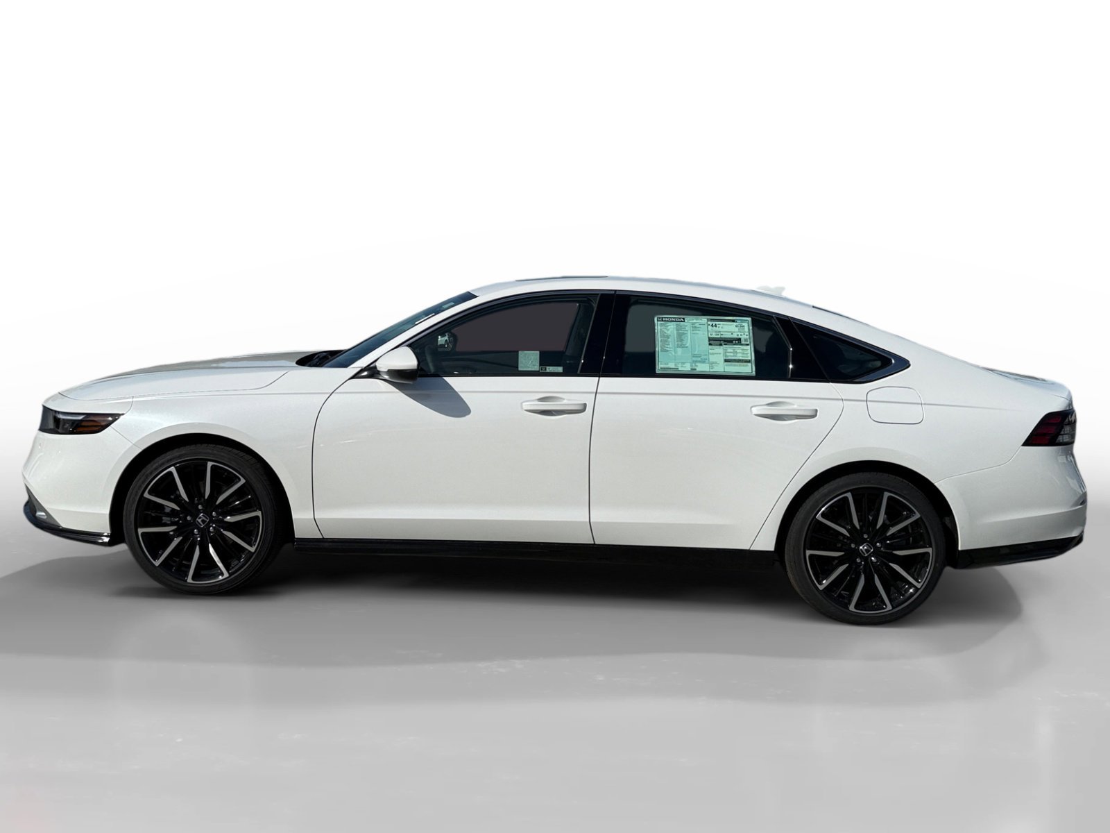 New 2026 Platinum White Pearl Honda Touring image 2