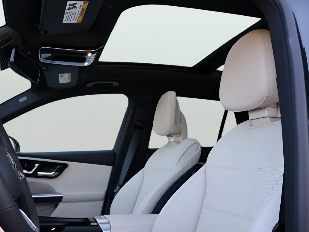 New 2027 Grey831 Mercedes-Benz GLC 300 image 42