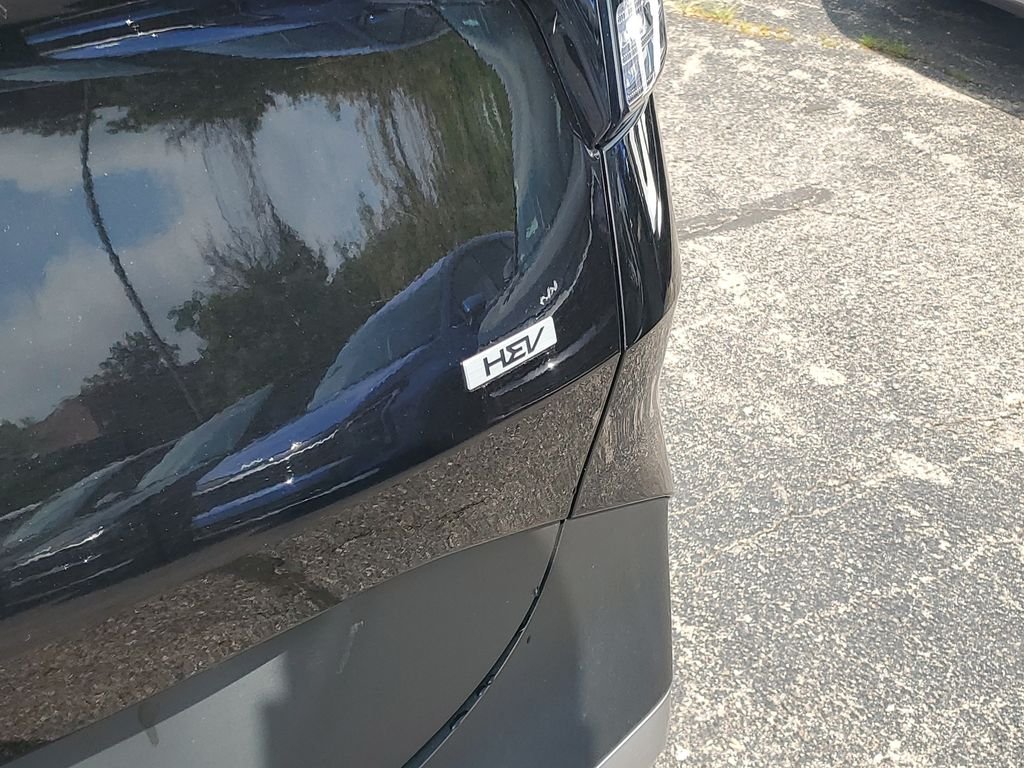Used 2023 Fusion Black Kia EX image 30