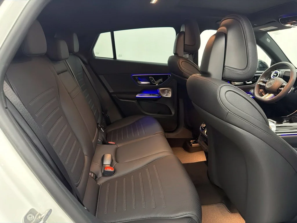 New 2027 White Mercedes-Benz GLC 300 Coupe image 26