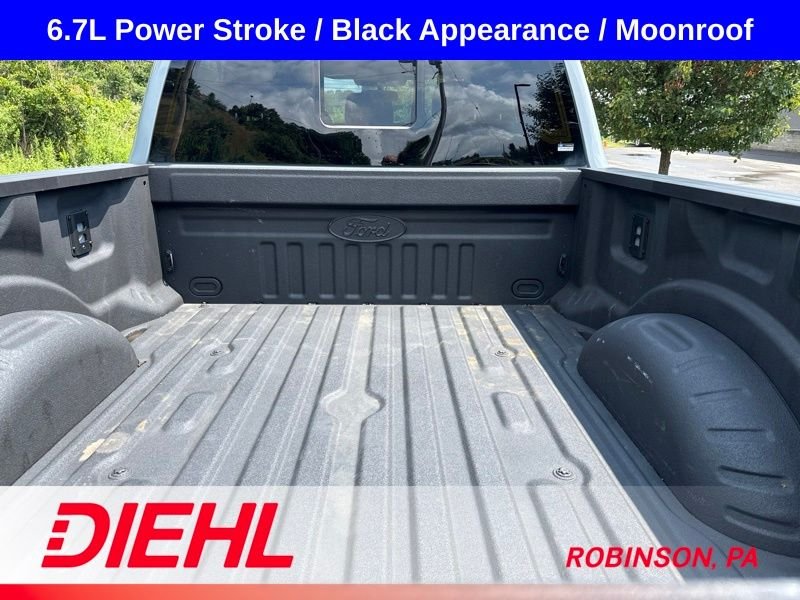 Used 2025 Gray Ford Lariat image 11
