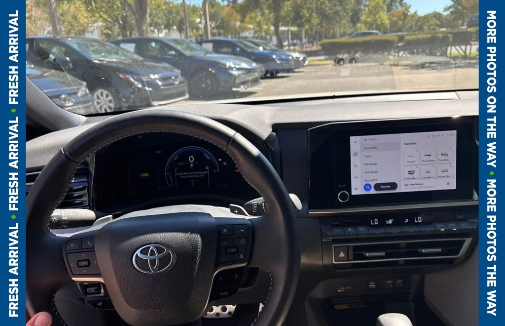 Used 2025 White Toyota SE image 8