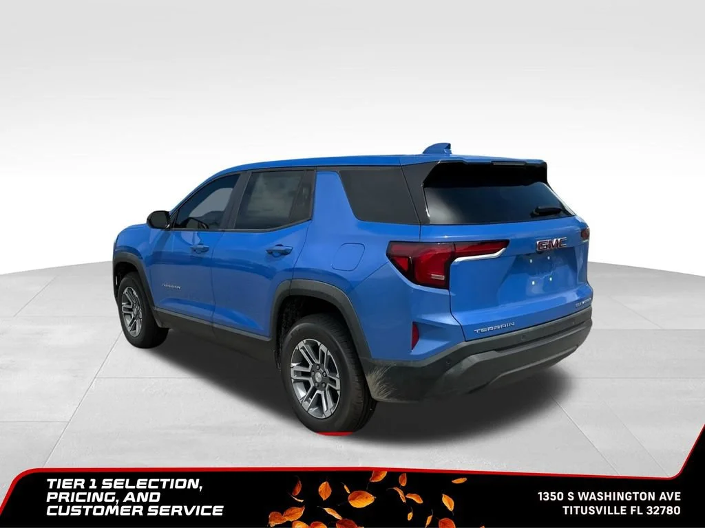 New 2027 Rapids Metallic GMC Elevation image 5