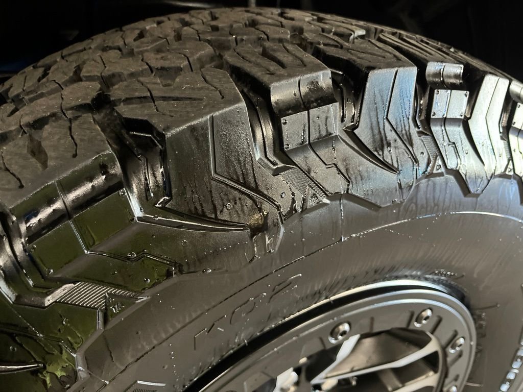 Used 2025 Blue Pearl Jeep Rubicon X image 13