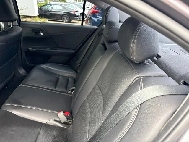 Used 2015 Gray Honda EX-L image 13