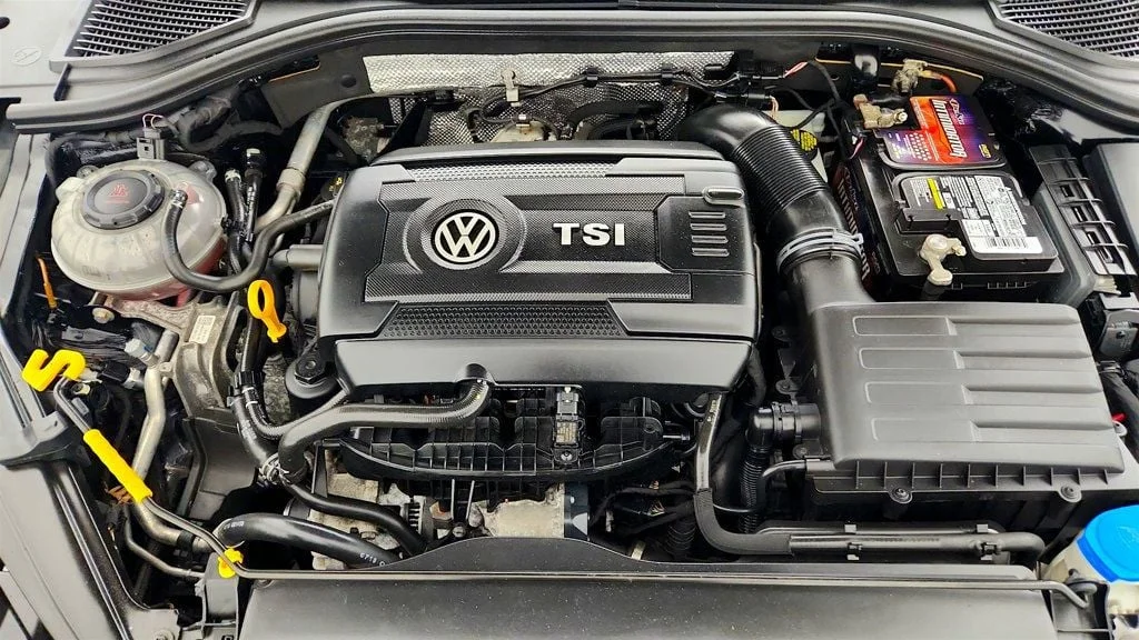 Used 2019 Deep Black Pearl Volkswagen 35th Anniversary Edition DSG image 24