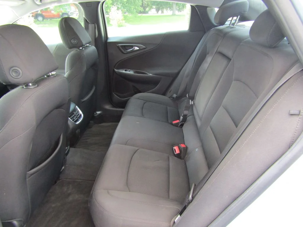 Used 2018 Blue Chevrolet LT image 26