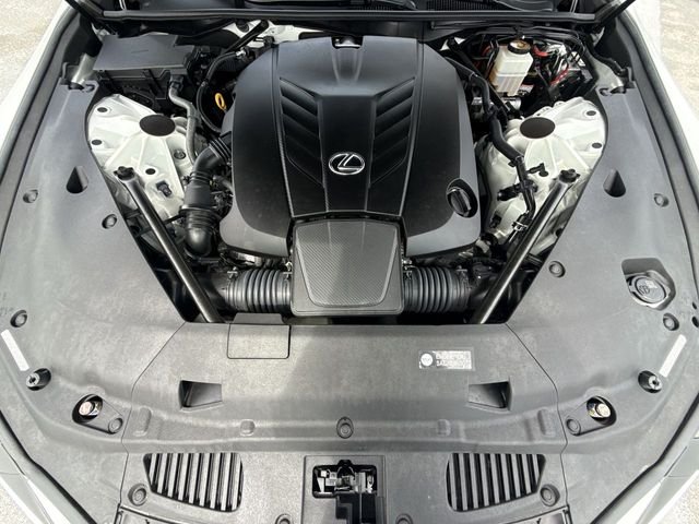 Used 2021 White Lexus 500 image 27